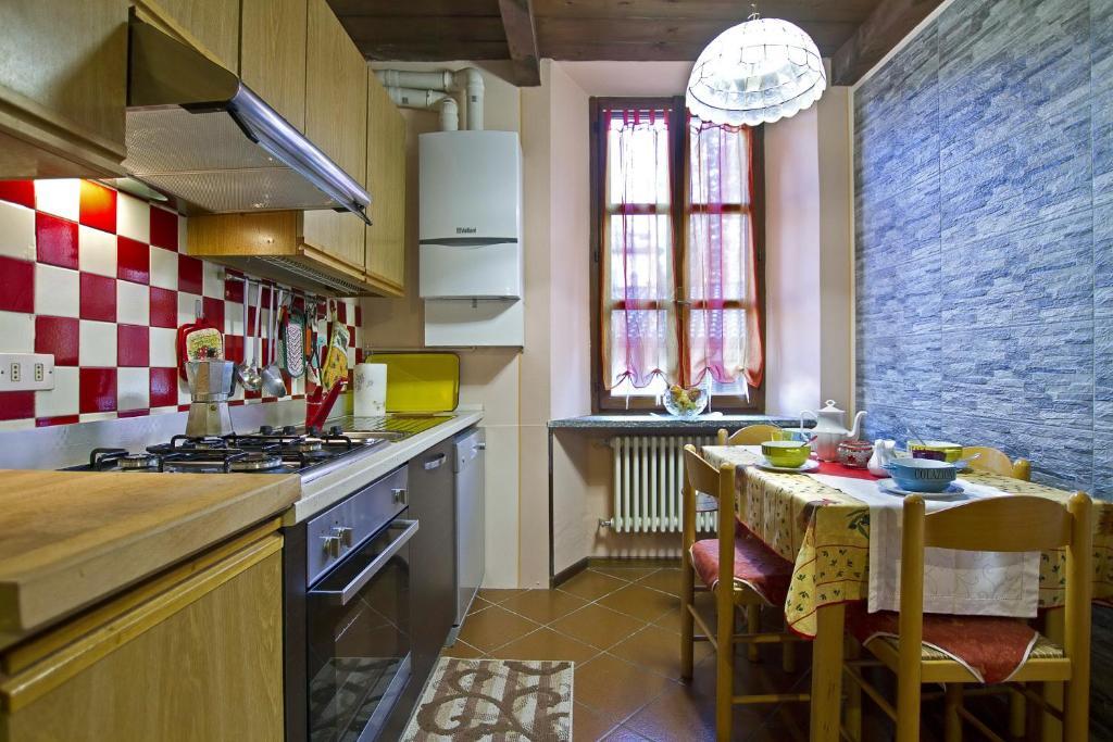 Appartamenti Orta Orta San Giulio Habitación foto